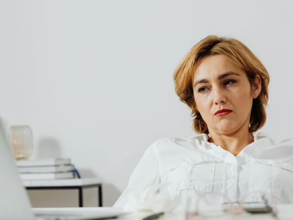 pexels-karolina-grabowska-6028524-1024x1024-AoPq0Mn0oQc3LV6V